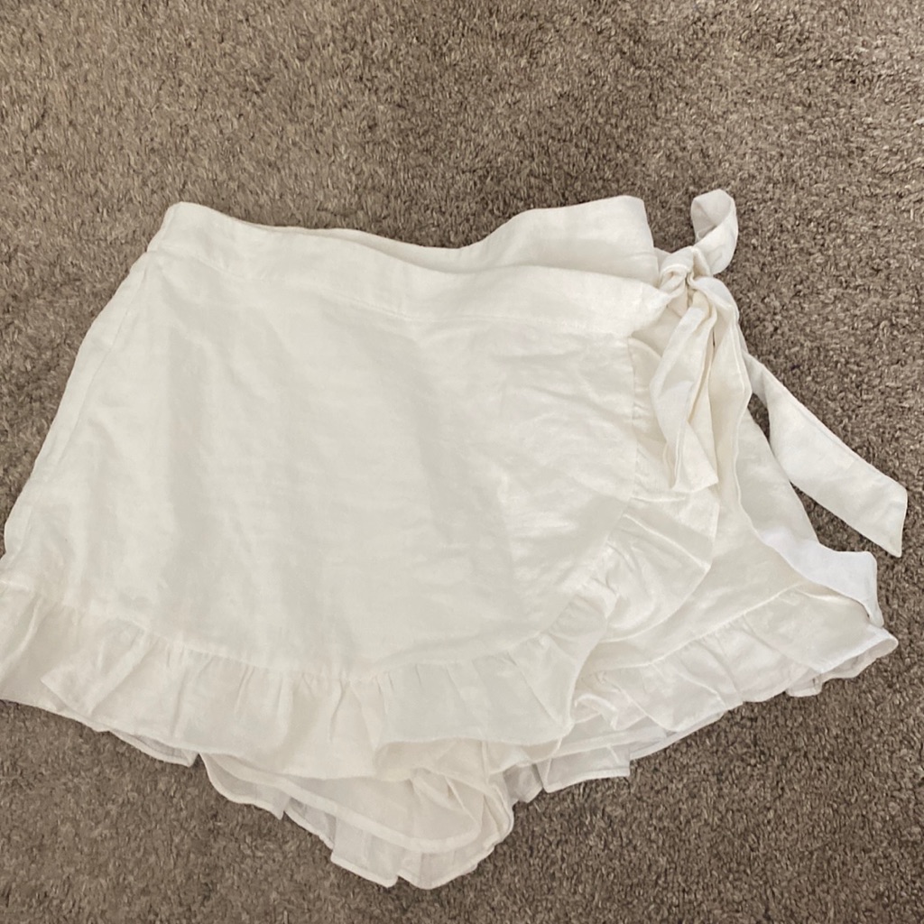 White Skort!